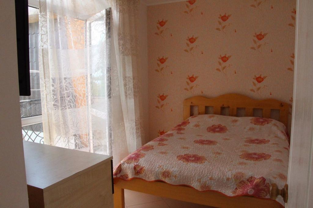 Guest House Albatros Чолпон-Ата Экстерьер фото