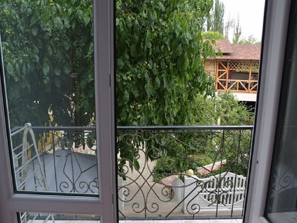 Guest House Albatros Чолпон-Ата Экстерьер фото